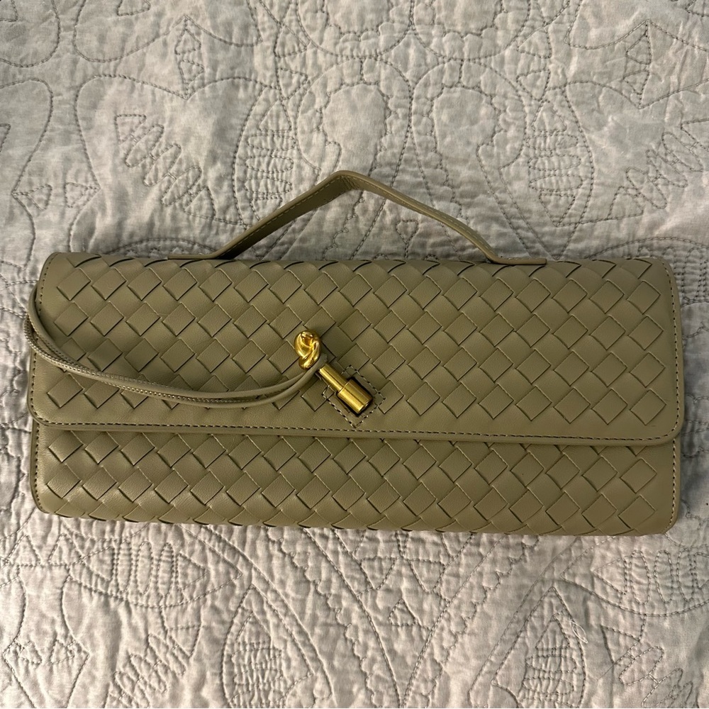INSPIRED Olive Green Woven Clutch
